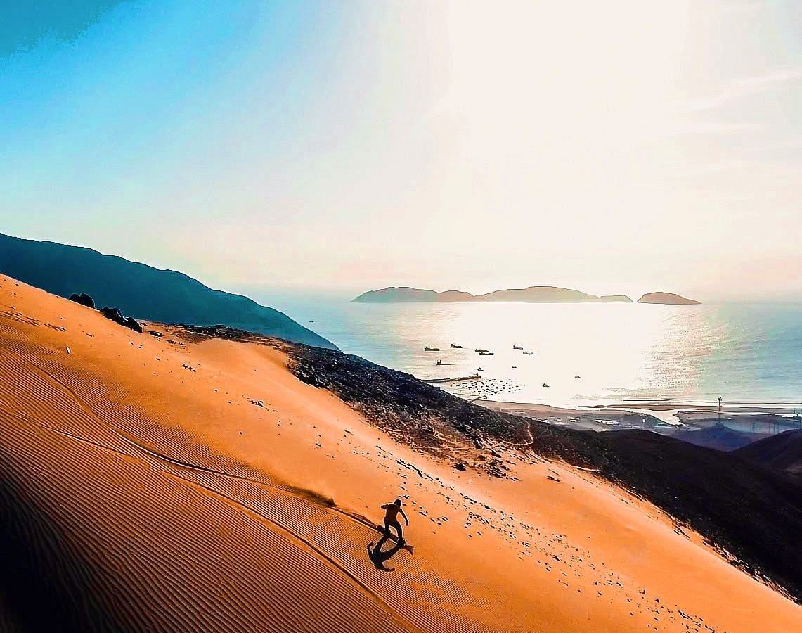 Realizar <br /> Sandboarding