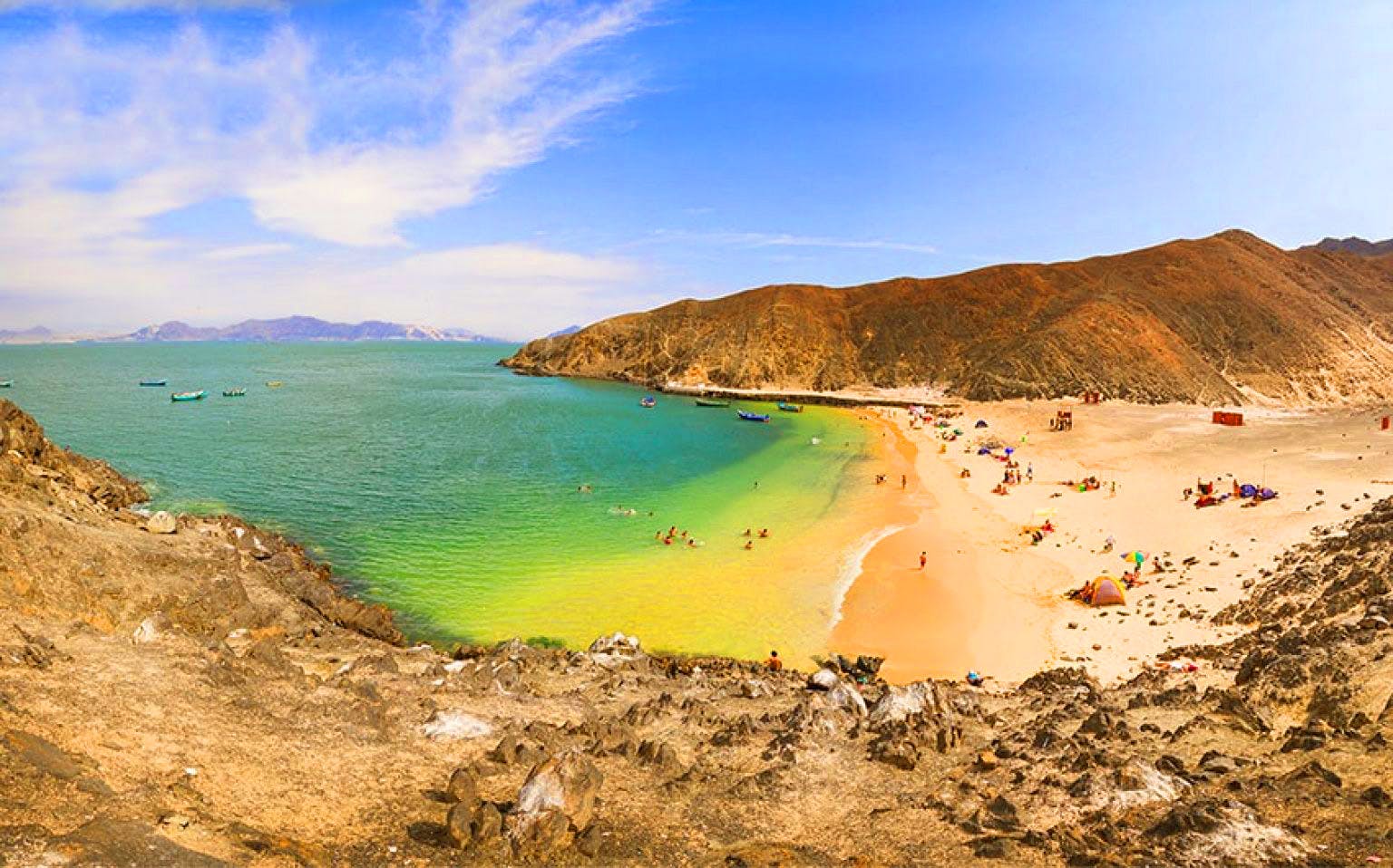 Playa Caleta colorada